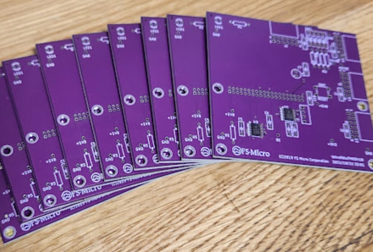 Ultra96からPMOD変換基板(レベコンICのみ実装済み)